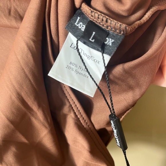 NWT Women's T Shirt Thong Bodysuit Shapewear Brown Large Layer Piece Basic - Picture 4 of 6